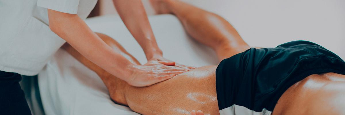 Beneficios del Masaje Deportivo como Tratamiento para las Contracturas Musculares - FisioClinics Madrid