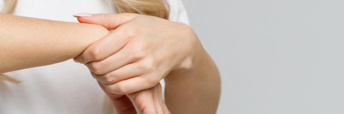 Tratamiento osteopático para el síndrome del túnel carpiano - FisioClinics Madrid